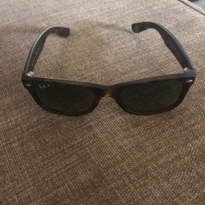 Polarized Ray Bans wayfarer